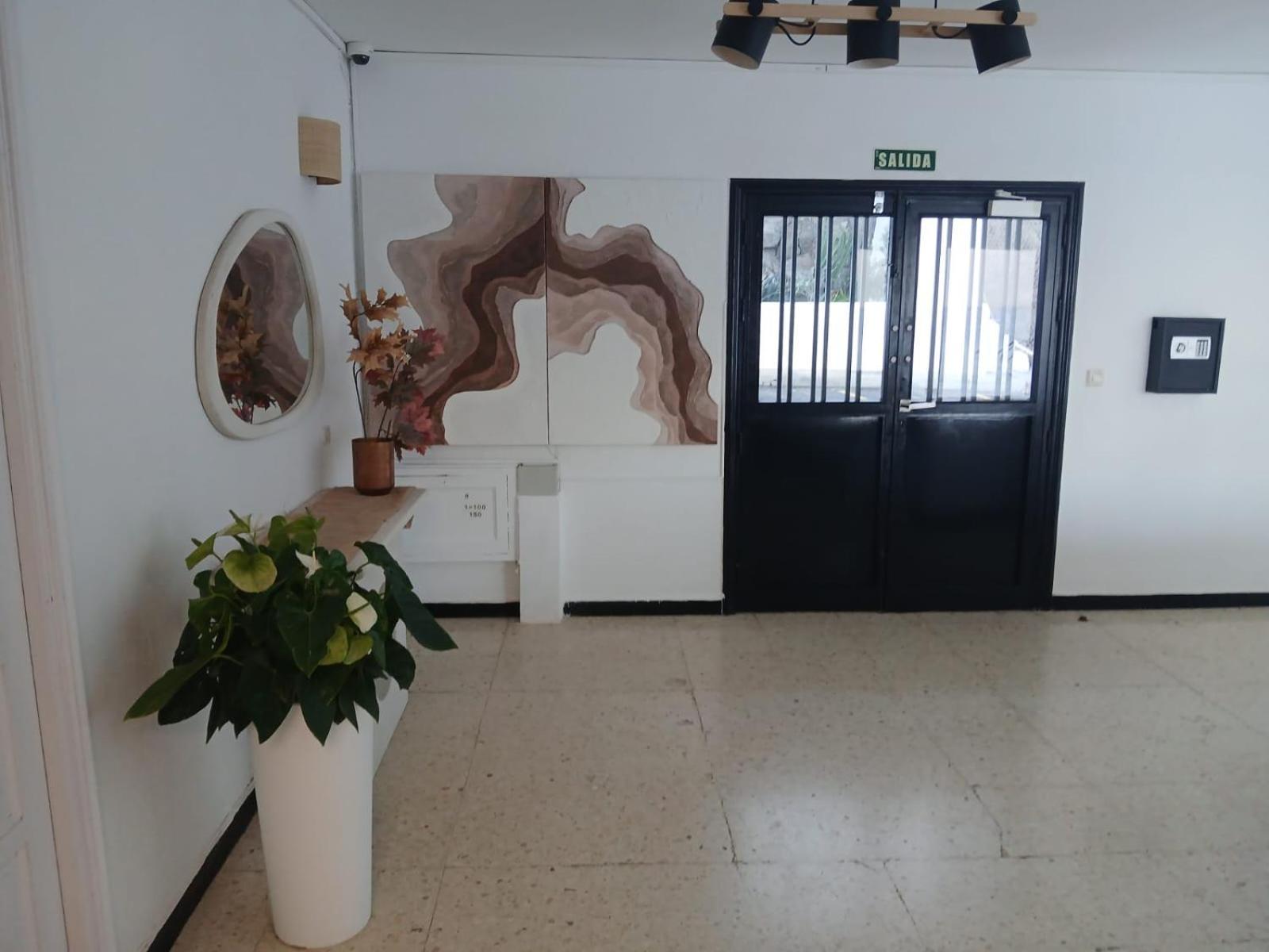 Apartamentos Playa Chica / Playa Las Gaviotas 산타크루스데 테네리페 외부 사진
